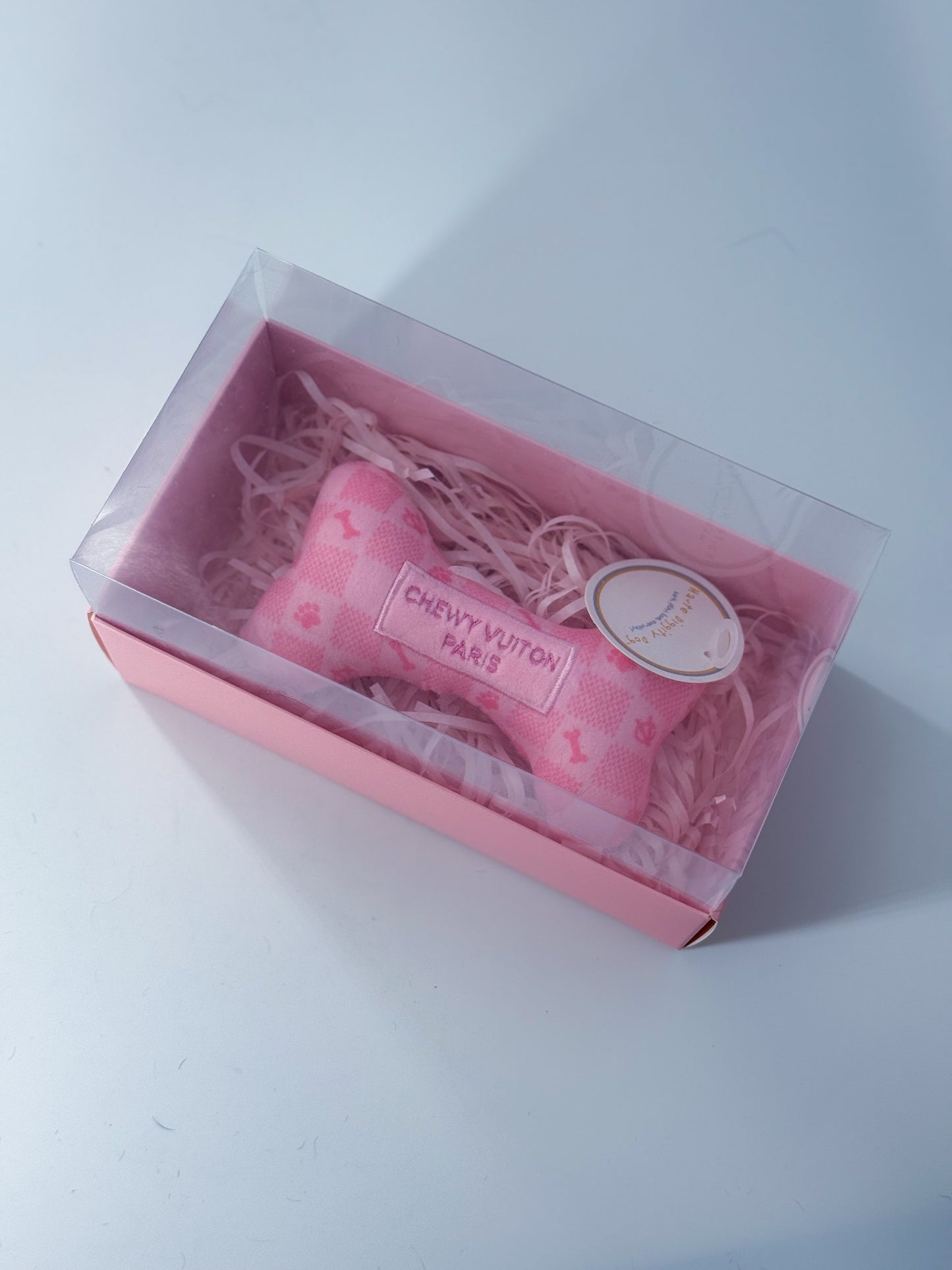 Chewy Vutton toy cadeau