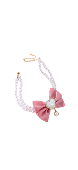 Necklace with bow