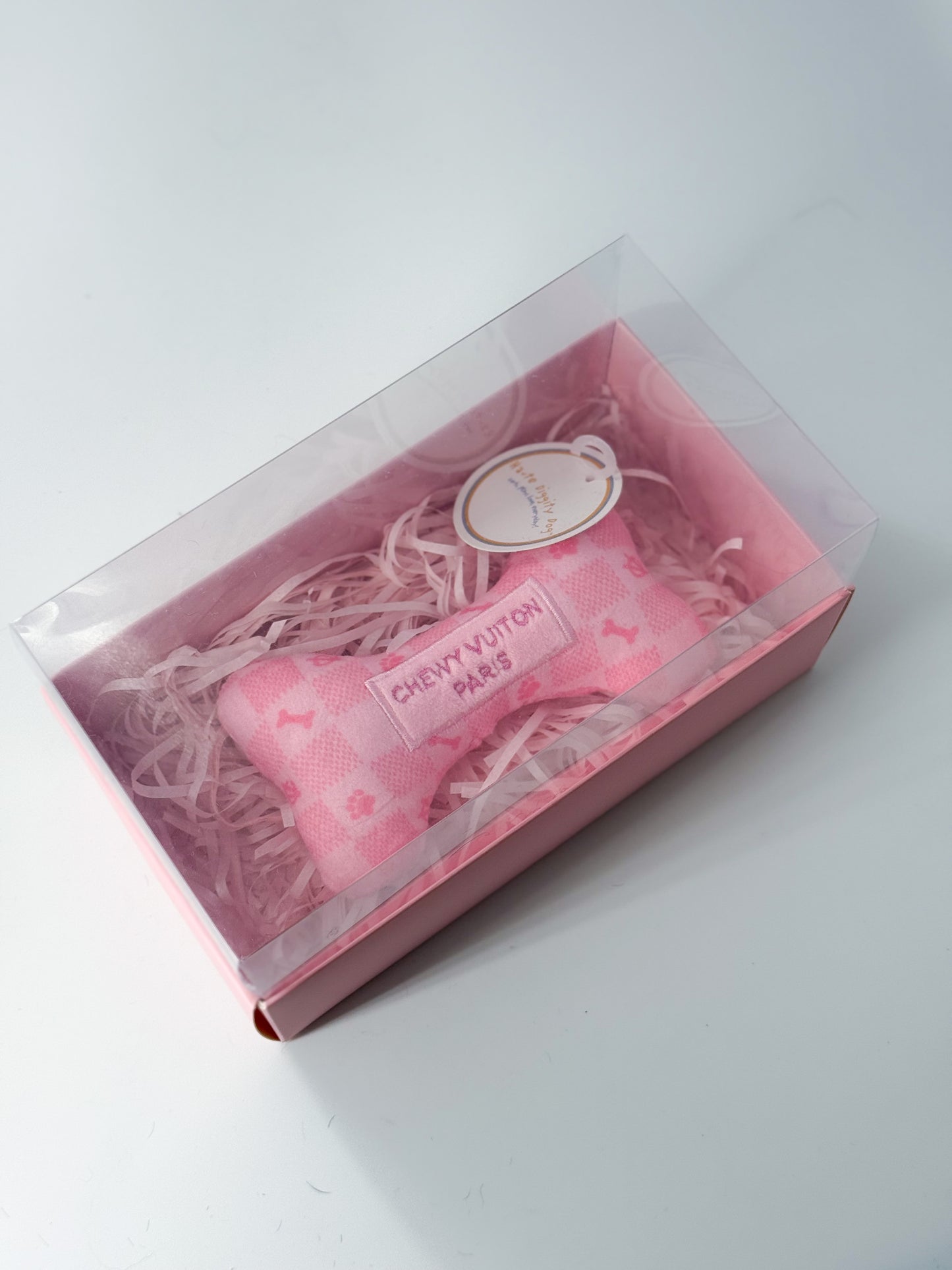 Chewy Vutton toy cadeau
